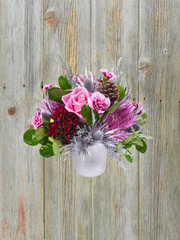 FOAM ARRANGEMENT "WINTER BLUSH" METALLIC CONTAINER